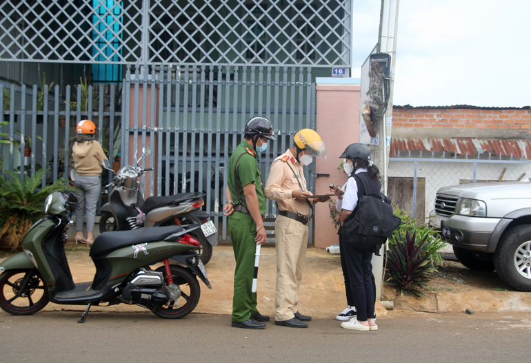 Di Linh: Xử lý nghiêm học sinh vi phạm Luật Giao thông đường bộ