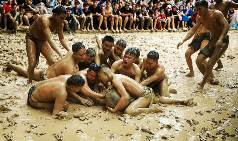 Cướp cầu