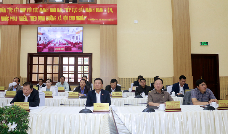 Các đại biểu tham dự hội nghị tại điểm cầu hội trường Tỉnh ủy