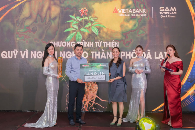 Giải golf ủng hộ Quỹ Vì người nghèo TP Đà Lạt 60 triệu đồng