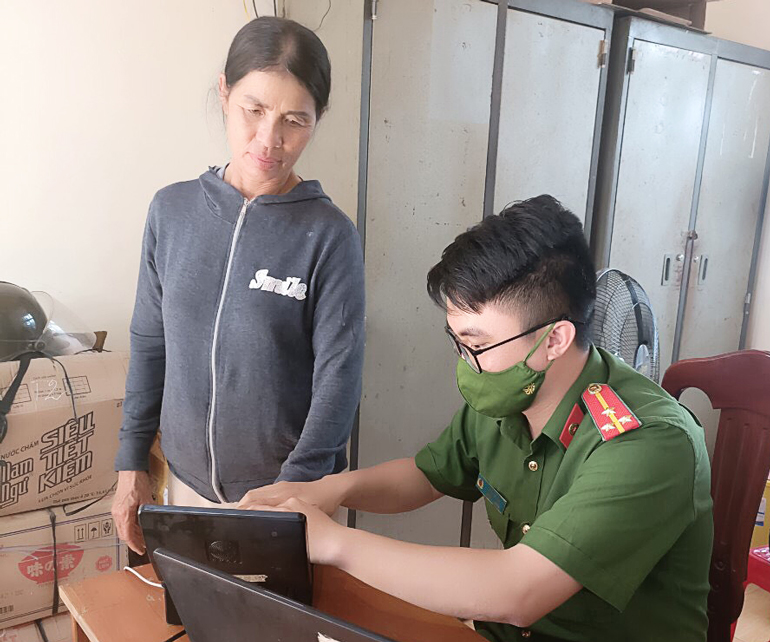 Di Linh: Tổ chức cấp số định danh điện tử cho công dân