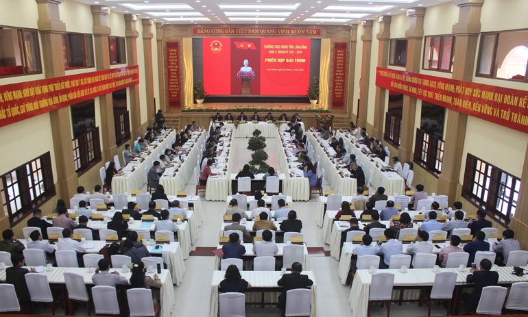 Toàn cảnh phiên chất vấn
