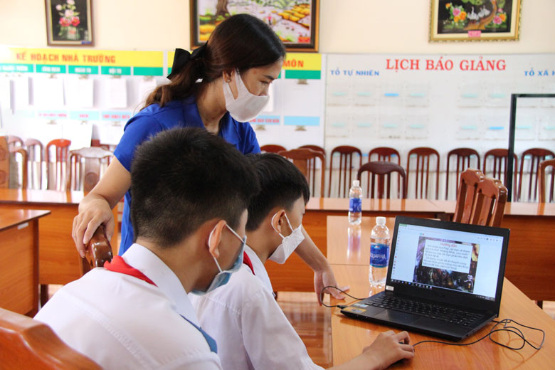 Tiếp lửa sáng tạo cho học trò