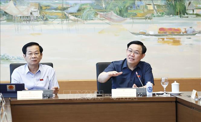 Ngày 27/5, Quốc hội tiếp tục thảo luận các dự án Luật