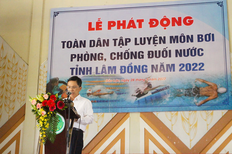 Phát động toàn dân tập luyện môn bơi phòng, chống đuối nước năm 2022