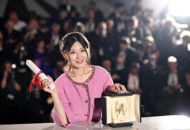 Đạo diễn Chen Jianying