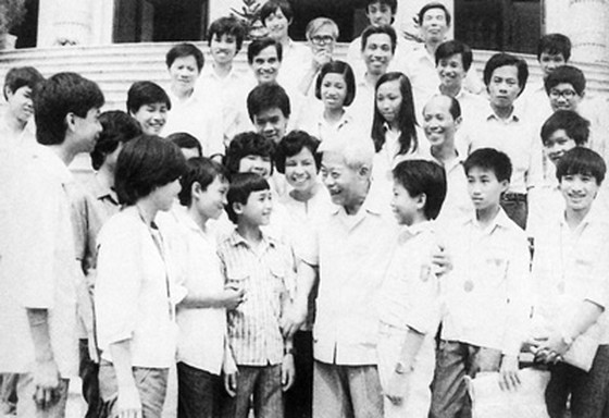 Kỷ niệm 110 năm Ngày sinh đồng chí Phạm Hùng (11/6/1912-11/6/2022)