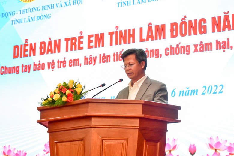 Lắng nghe trẻ em nói tại Diễn đàn trẻ em Lâm Đồng năm 2022
