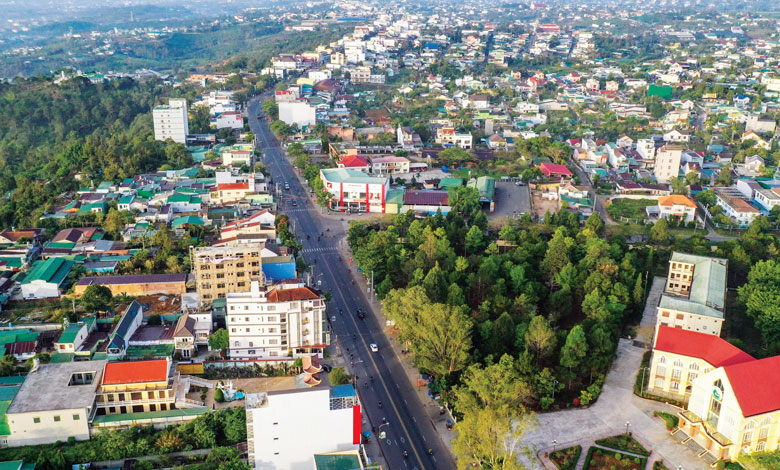 Nỗ lực đẩy nhanh tiến độ triển khai các dự án giao thông trọng điểm