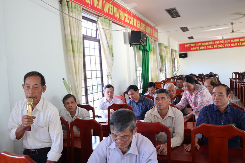 Đại biểu HĐND huyện Đức Trọng tiếp xúc cử tri