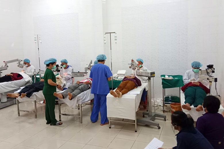 Di Linh: Khám mắt miễn phí cho trên 270 người