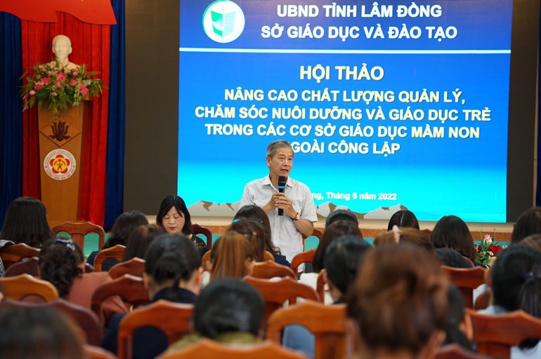 Phó Giám đốc Sở GDĐT Lâm Đồng Huỳnh Quang Long phát biểu