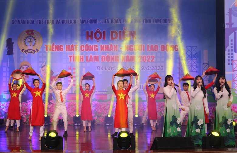 Khai mạc Hội diễn Tiếng hát công nhân, người lao động
