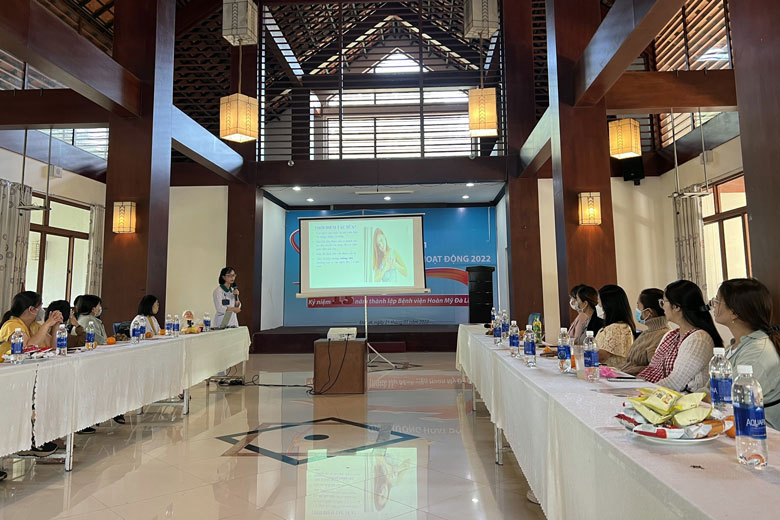 Bệnh viện Hoàn Mỹ Đà Lạt mở lại lớp học tiền sản miễn phí