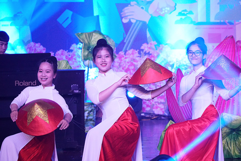 Một tiết mục trong Hội diễn