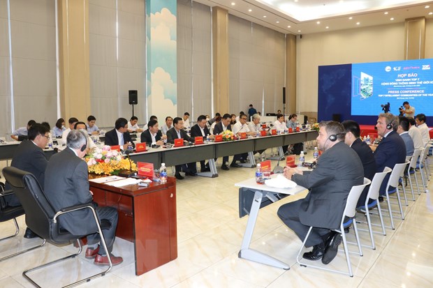 Quan cảnh buội họp báo về lễ Vinh danh Top 7 cộng đồng thông minh thế giới năm 2022 tại Bình Dương