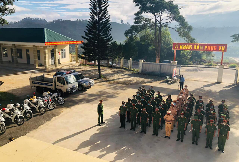 Công an huyện Đam Rông ra quân cao điểm kiểm tra, xử lý vi phạm trật tự an toàn giao thông
