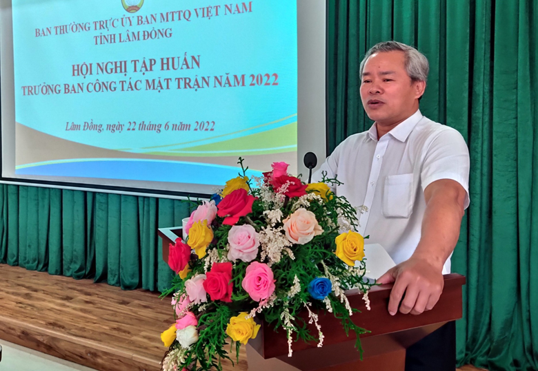 Tập huấn nghiệp vụ cho cán bộ mặt trận cơ sở