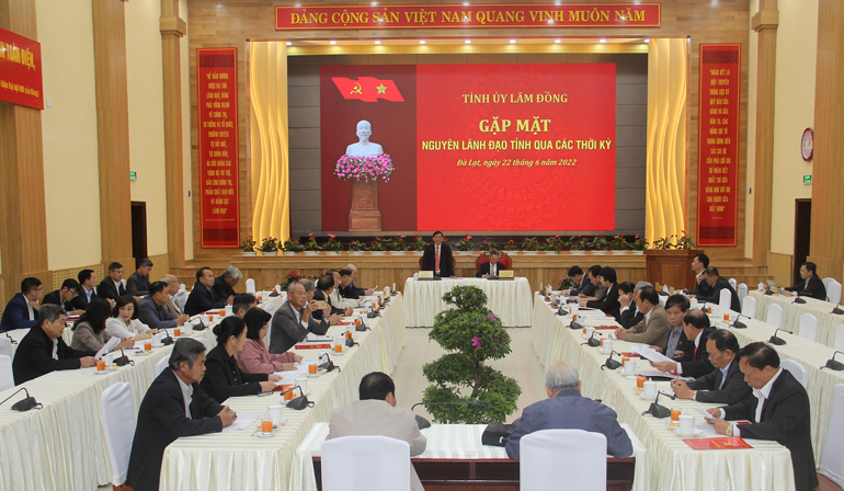 Toàn cảnh buổi gặp mặt