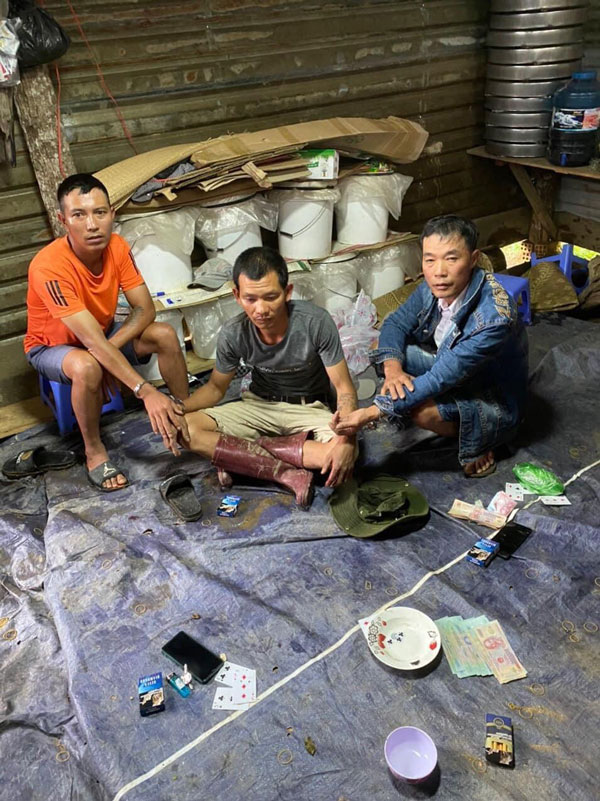 Đam Rông: Triệt phá sới bạc tại địa bàn giáp ranh