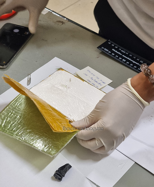 Triệt phá đường dây ma túy liên tỉnh, thu giữ 1 bánh heroin