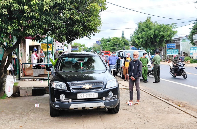 Bảo Lộc: Bắt khẩn cấp thanh niên trộm hơn 120 triệu đồng trong ô tô không đóng cửa kính