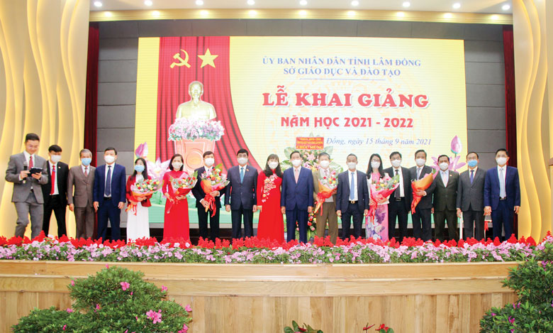 Nhìn lại năm học 2021-2022