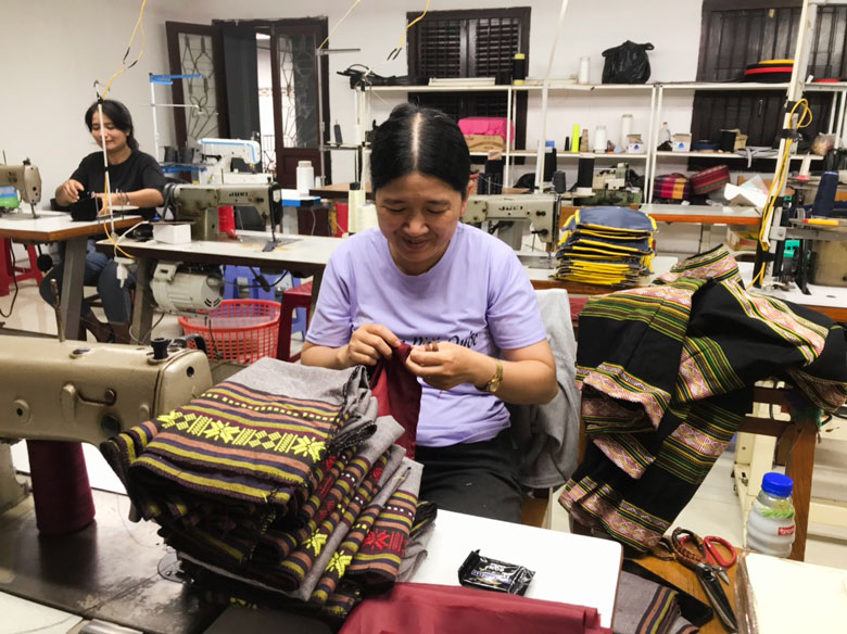 Phát triển làng nghề trong quá trình đô thị hóa