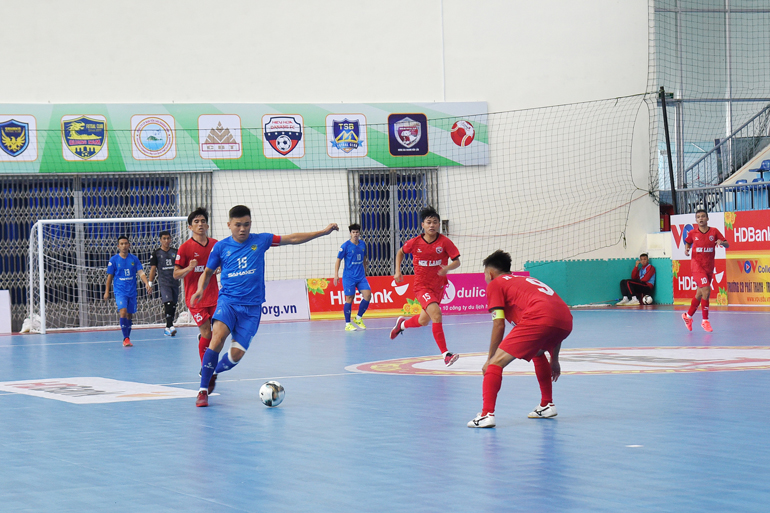 Trận đấu giữa Sahako và HGK Đắk Lắk