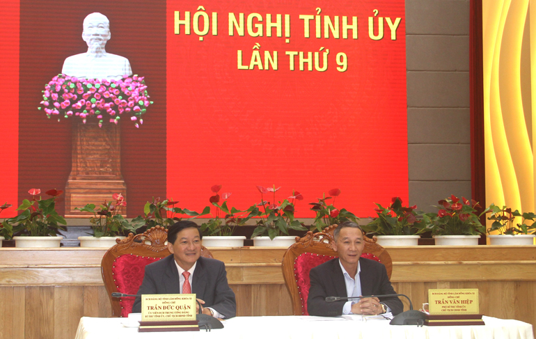 Hội nghị Tỉnh ủy lần thứ 9
