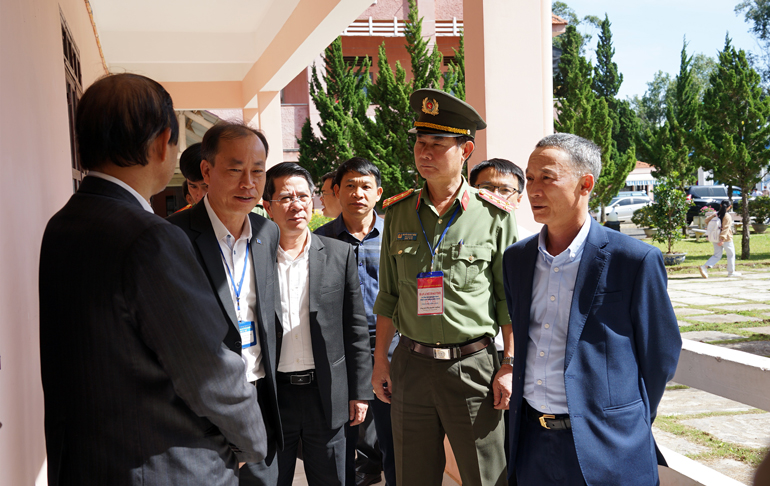 Chủ tịch UBND tỉnh Lâm Đồng Trần Văn Hiệp: Tổ chức Kỳ thi tốt nghiệp THPT kỷ cương, tình thương và chất lượng