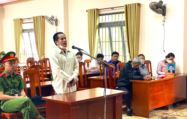 Tuyên án tử hình người làm thuê giết người, cướp tài sản