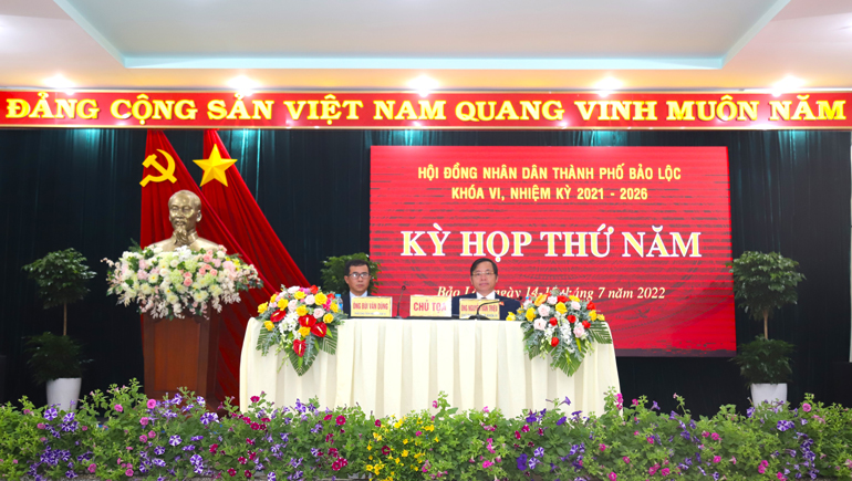 HĐND TP Bảo Lộc khóa VI khai mạc Kỳ họp thứ 5