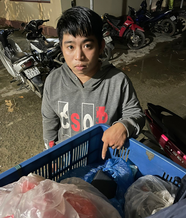 Tung tin bị cướp tài sản để trốn nợ