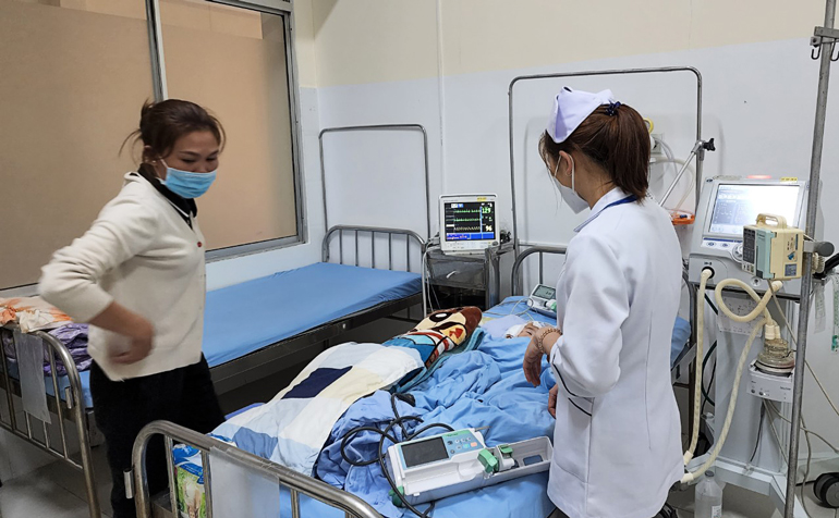 Đà Lạt: Điều tra vụ bé gái 2 tuổi nhập viện cấp cứu nghi bị bạo hành