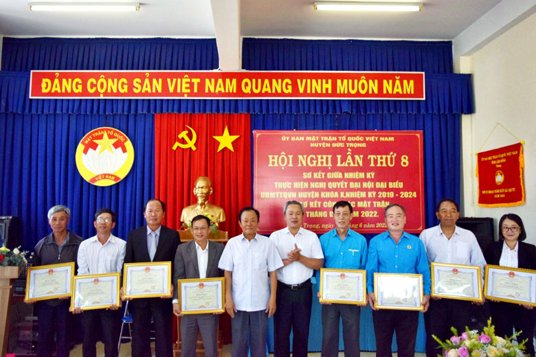 Thành quả bước đầu sau nửa nhiệm kỳ