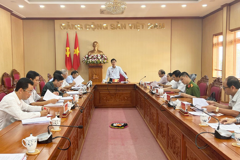 Di Linh: Xây dựng chương trình hành động cho các nghị quyết quan trọng