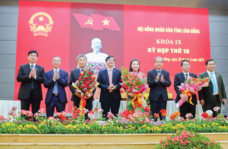 Khuyến khích, bảo vệ cán bộ dám nghĩ, dám làm
