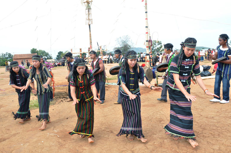 Giữ tiếng chiêng ngân dài