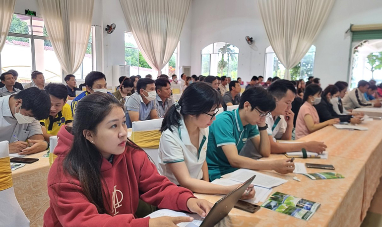 Bảo Lộc: Tập huấn về bảo vệ môi trường và an toàn vệ sinh lao động