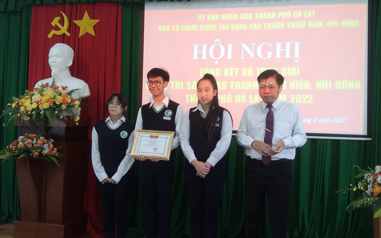 Đà Lạt: Trao giải thưởng cho 17 giải pháp sáng tạo thanh thiếu niên, nhi đồng
