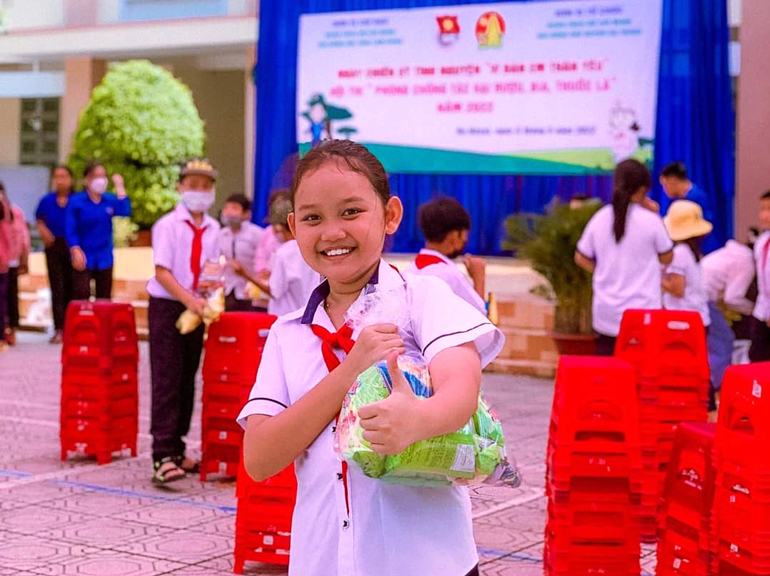 Đạ Huoai: Chương trình Vì đàn em thân yêu