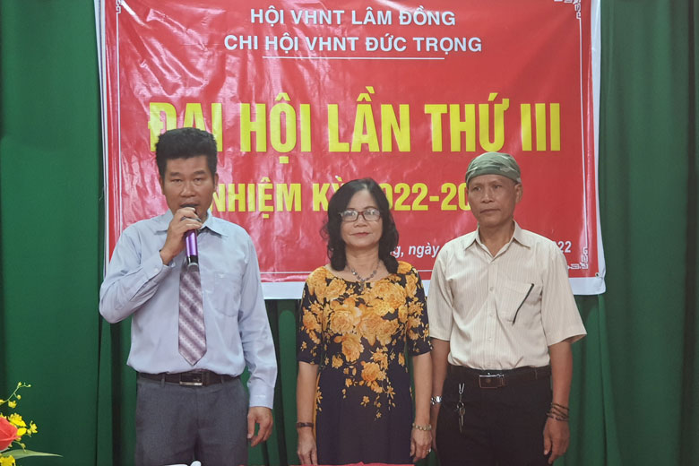 Ban Chấp hành Chi hội khóa mới ra mắt, nhận nhiệm vụ
