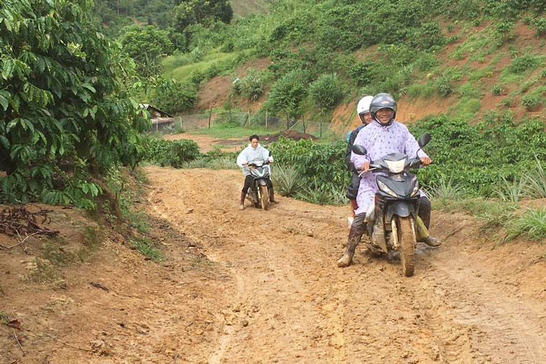 Đam Rông: Thực hiện nhiều giải pháp đẩy nhanh tiến độ tiêm chủng vắc xin phòng Covid-19