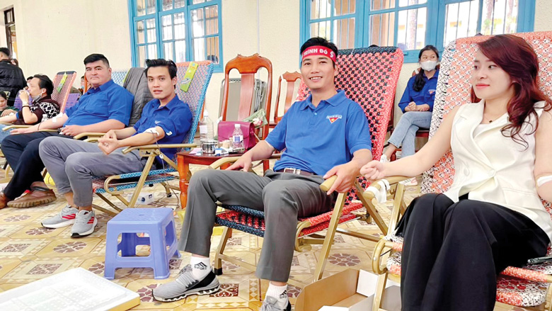 Phát huy vai trò của thanh niên trong sự nghiệp xây dựng và bảo vệ Tổ quốc