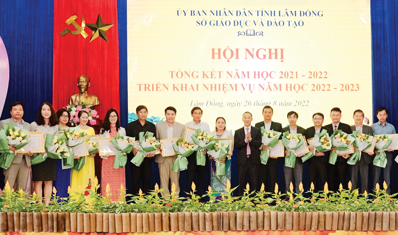 Nhìn nhận về giáo dục trung học