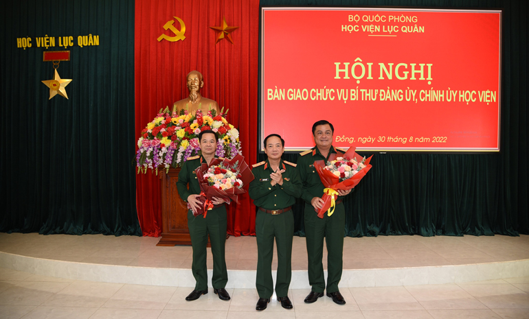 Thiếu tướng Đỗ Văn Bảnh giữ chức vụ Bí thư Đảng ủy - Chính ủy Học viện Lục quân