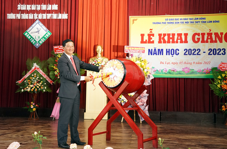 Toàn xã hội chung tay cùng ngành giáo dục