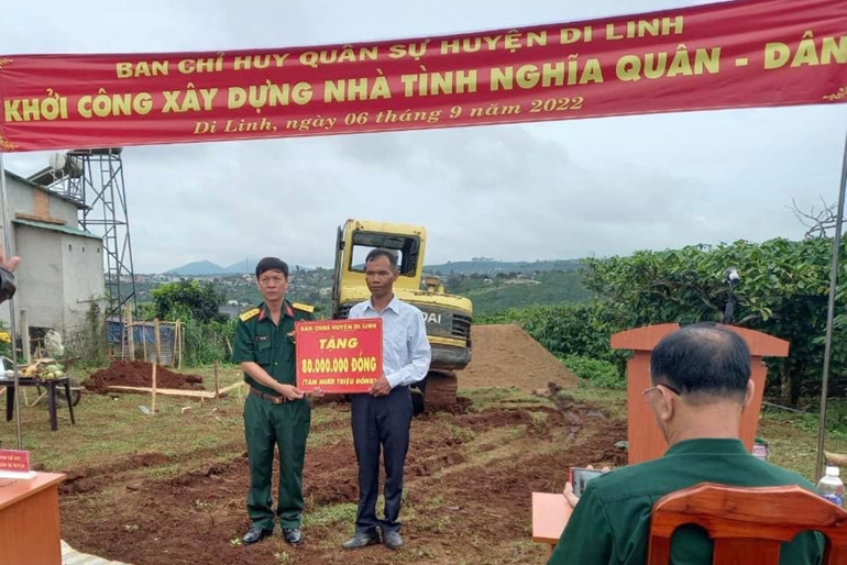 Di Linh: Khởi công xây dựng nhà tình nghĩa quân - dân