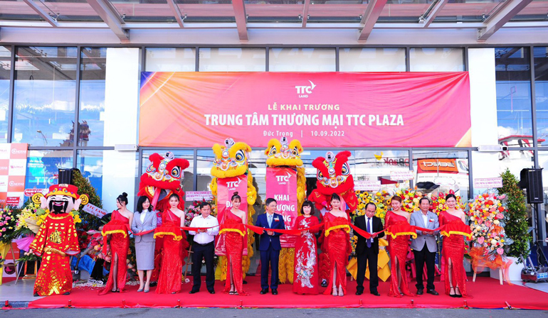 Khai trương Trung tâm thương mại TTC Plaza Đức Trọng